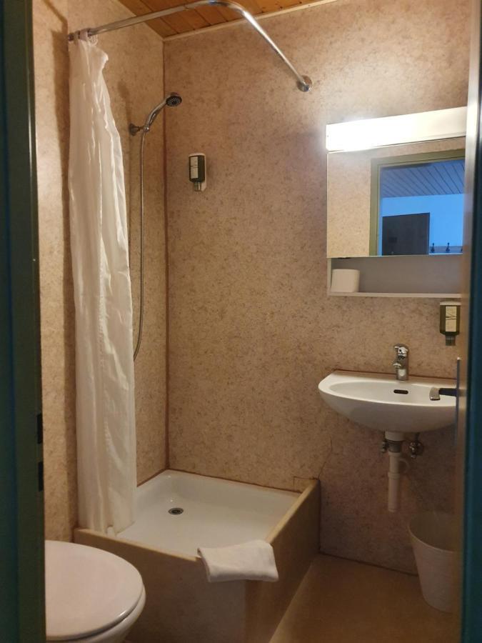 Downtown Apartment 9 Интерлакен Екстериор снимка